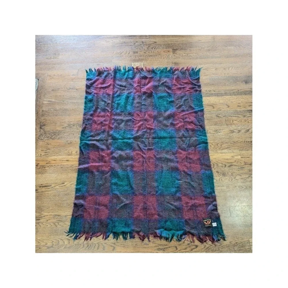 Creagaran Scotland Mohair Wool Plaid Throw Blanket 65x47 Fringe Lodge Cabin Cozy